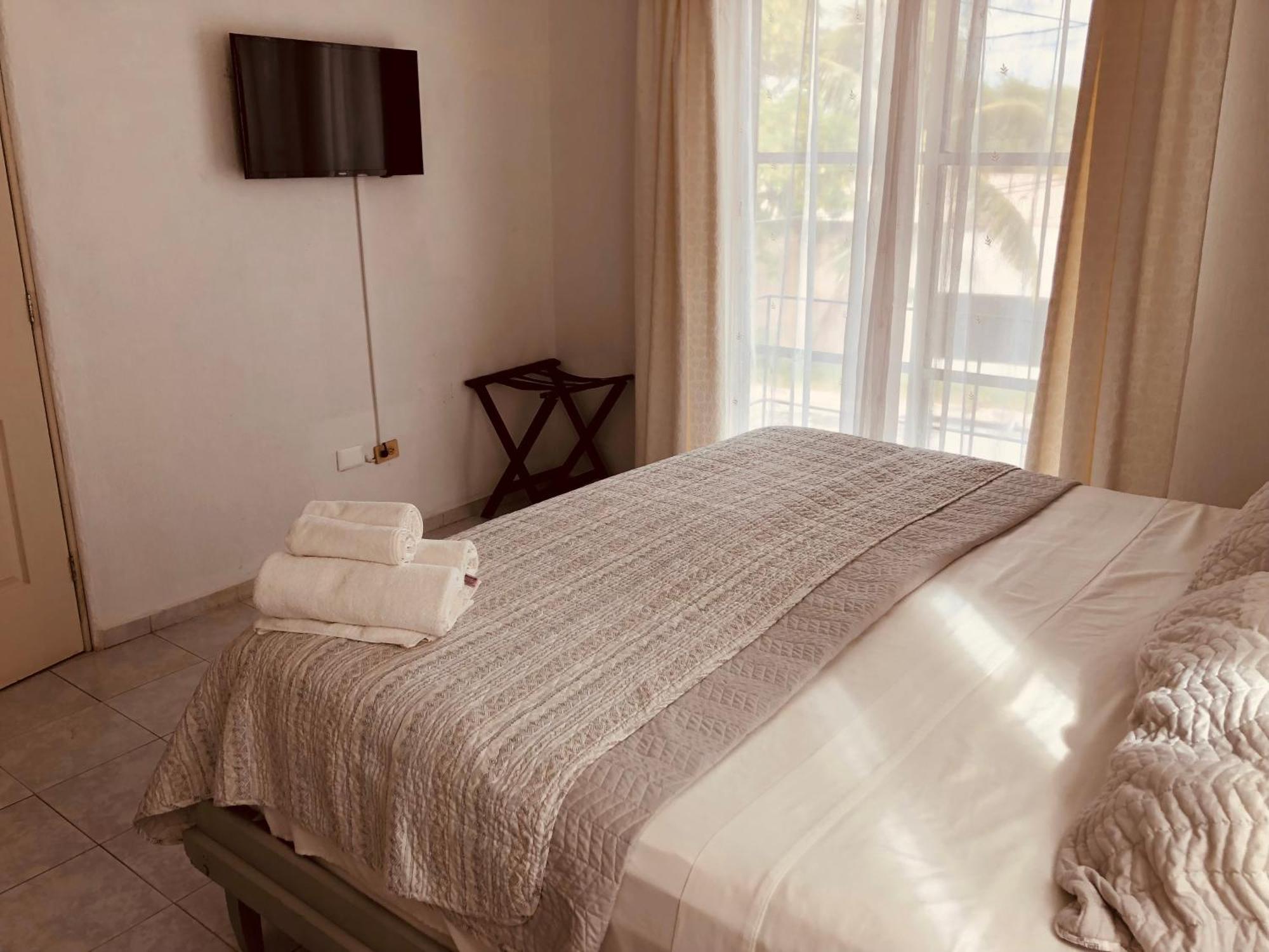 Beautiful Home By The Beach - 3Bedrooms, 2.5Baths Κανκούν Εξωτερικό φωτογραφία
